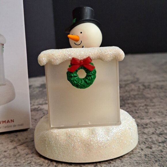 Hallmark 2023 Sing-Along Showman Piano Playing Snowman Christmas Ornament - Picture 8 of 10
